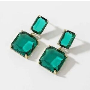 NWOT Emerald Gemstone Drop Earrings